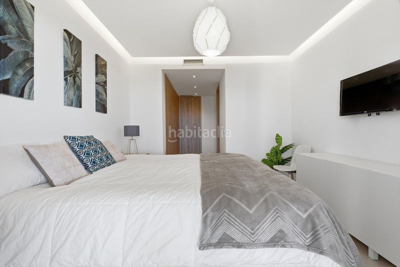 Foto 2ffdb81b-7c31-4b3e-8124-6b8b85a70f3c. Pis amb aparcament piscina a Benahavís pueblo Benahavís