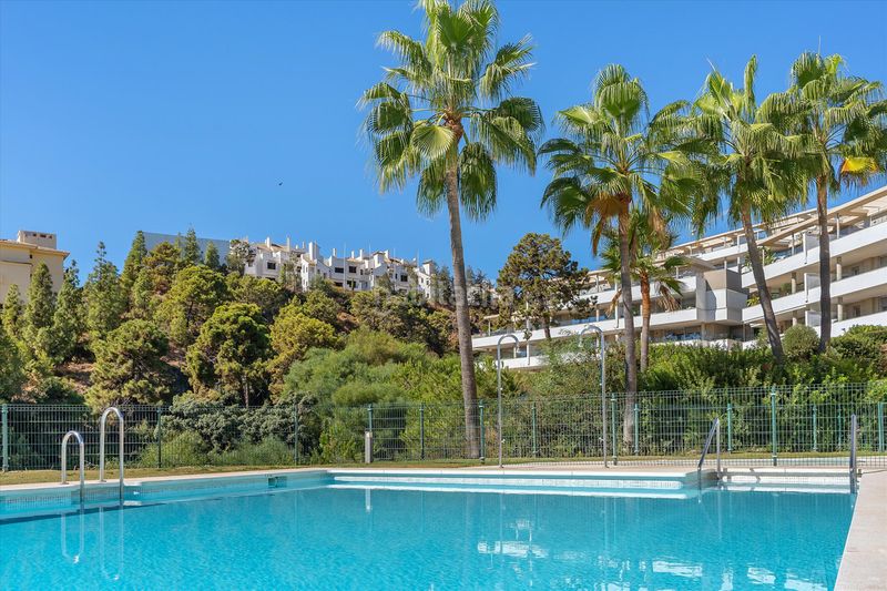 Foto 381e917f-5f17-4a55-8e63-04782c9e0f30. Pis amb aparcament piscina a Benahavís pueblo Benahavís