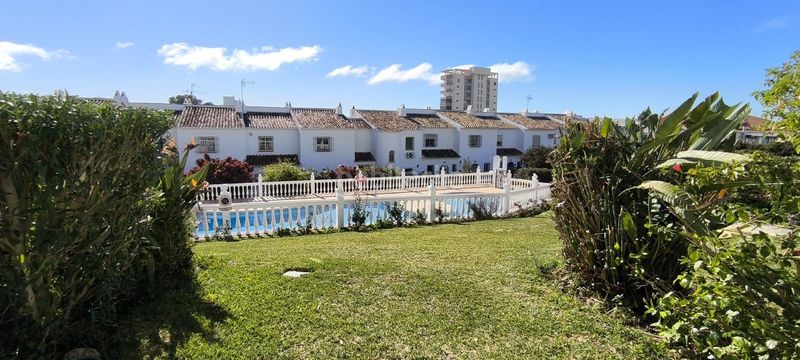 Foto 23b2a0fd-dd9e-4a24-9c36-08a9d12185b9. Casa adossada amb piscina a Riviera del Sol Mijas