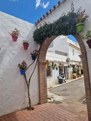 Etagenwohnung  Estepona - estepona,centro,avenida juan carlos i. Ático  apartamento en última planta de un dormitorio, situado en