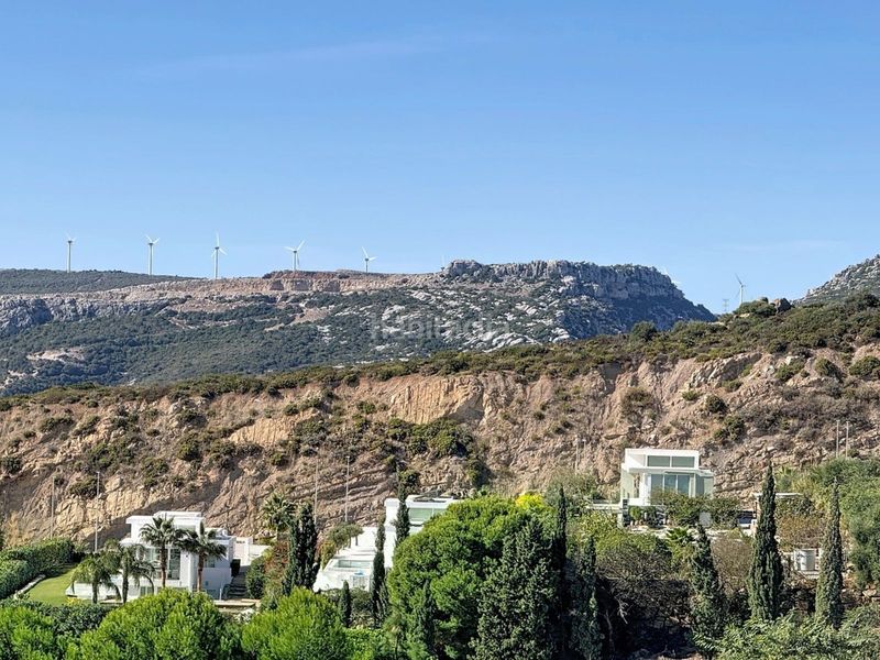 Foto be62b4fe-7b18-46ad-baf3-cd6c8ebe0167. Àtic amb aparcament a bahía de Casares Casares