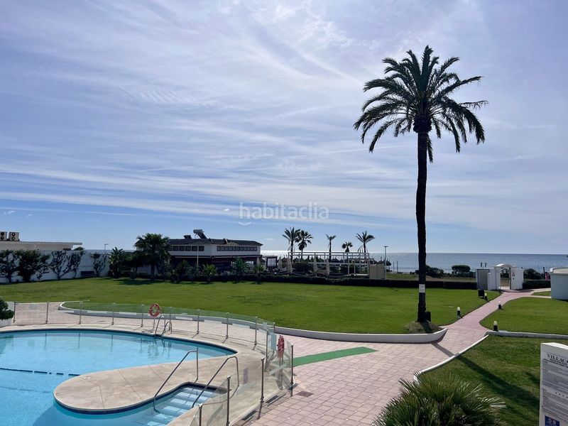 Foto f6a54c4e-528a-4066-850f-a48747bfd300. Casa adossada amb aparcament piscina a La Concha - Resina Golf Estepona