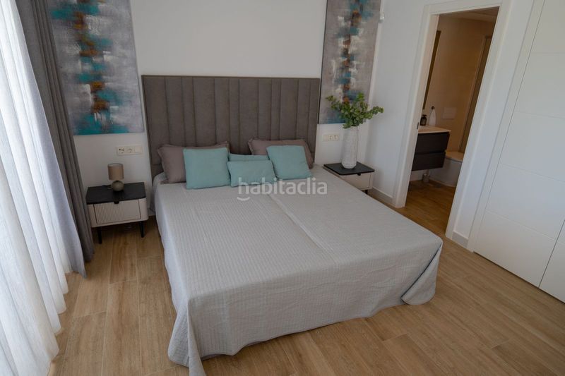 Foto ae71da9c-da3b-4737-a502-da15f3d05457. Àtic amb piscina a Centro Estepona