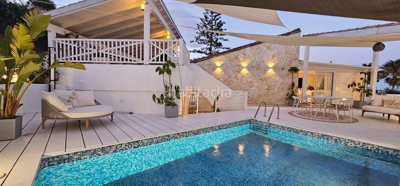 Foto 1f4d77de-d31a-4f9d-b7b4-798feed37f05. Casa amb piscina a Bahía Dorada Estepona