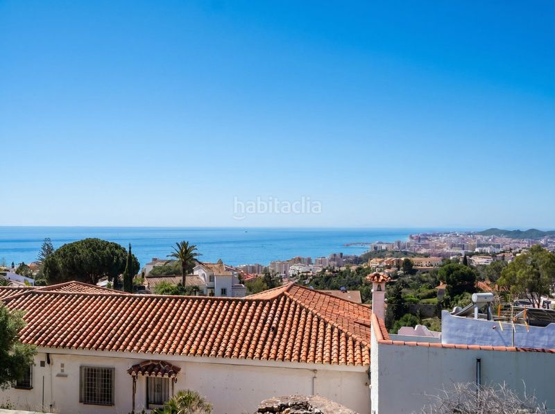 Foto 1d3c8ebe-9156-4460-a407-0ef8cf6fd183. Casa amb aparcament piscina a Torreblanca del Sol Fuengirola