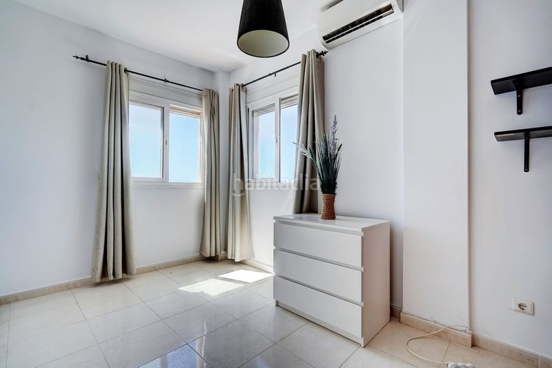 Foto a8e9d4f5-8792-418b-a9ae-fb93d5fb48b8. Casa amb aparcament piscina a Torreblanca del Sol Fuengirola