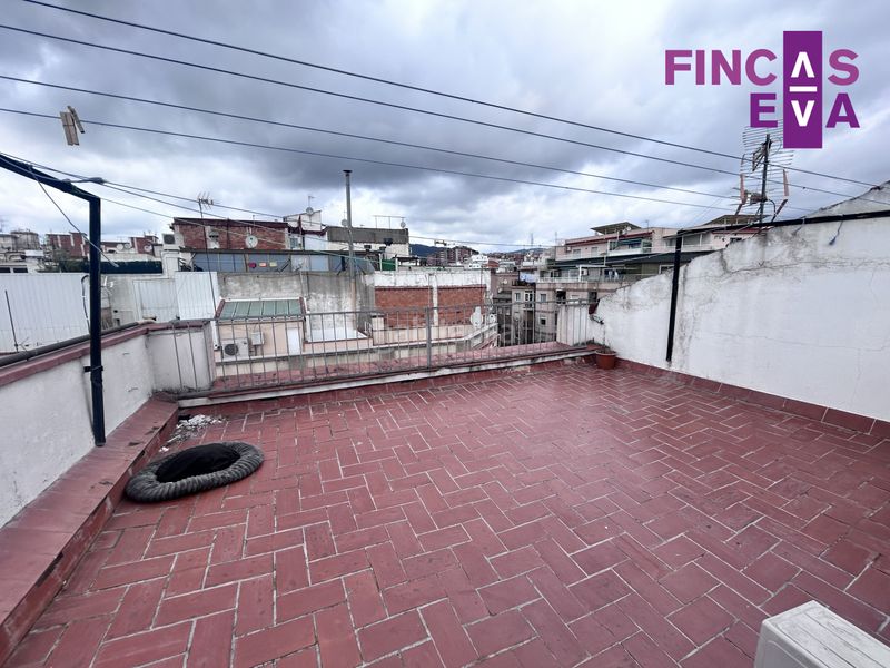 Foto 559fda65-9b1d-49e7-9f48-30eb13a3feb4. Edifici a La Florida Hospitalet de Llobregat (L´)