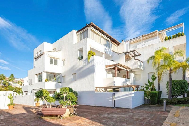 Foto 1a564884-58e0-44fa-bdb9-0a388a401681. Pis amb aparcament piscina a Bello Horizonte - Lindasol Marbella