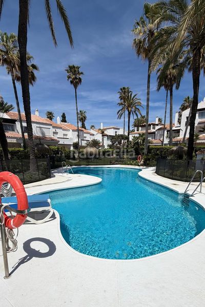 Foto 33ae4238-2edf-4d9d-baa5-680dc0d041a1. Pis amb aparcament piscina a Bello Horizonte - Lindasol Marbella