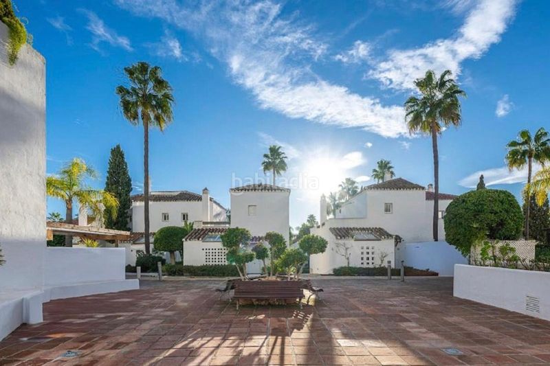 Foto 5a708eaf-7157-4d03-8f6b-7e039eadee9b. Pis amb aparcament piscina a Bello Horizonte - Lindasol Marbella