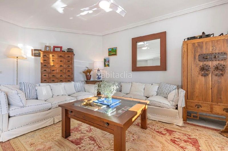 Foto b9851ebd-0cc3-4a08-b6b2-012105136392. Pis amb aparcament piscina a Bello Horizonte - Lindasol Marbella
