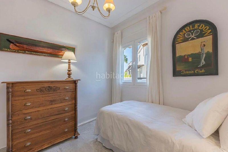 Foto c414135b-9c85-469d-8696-5ec114738bc0. Pis amb aparcament piscina a Bello Horizonte - Lindasol Marbella