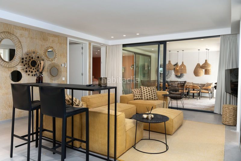 Foto fdf8e1fd-6e17-4c37-b6e2-d944108aa1e7. Casa amb piscina a Cabopino - Artola Marbella