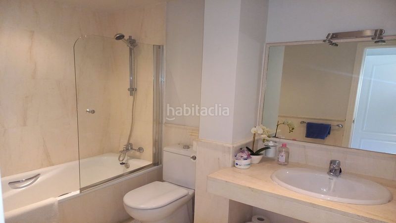 Foto 55f27f91-6c9f-420c-8809-92d3f8521abe. Casa adossada amb aparcament piscina a Guadalmina Alta Marbella