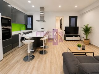 Pis  Barcelona - gv corts catalanes. Vivienda reformada exterior en eixample