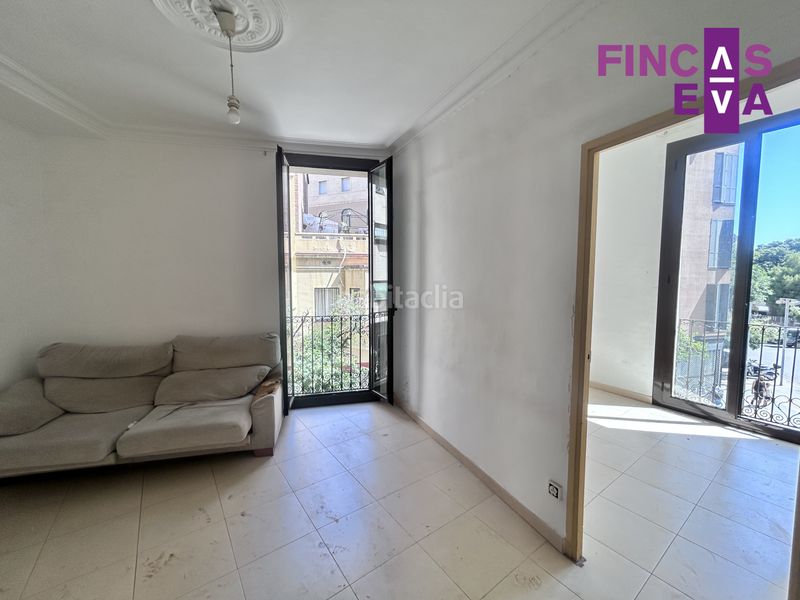 Foto 19da4f1c-0998-4c13-afe8-0539b636897d. Pis a Raval Barcelona