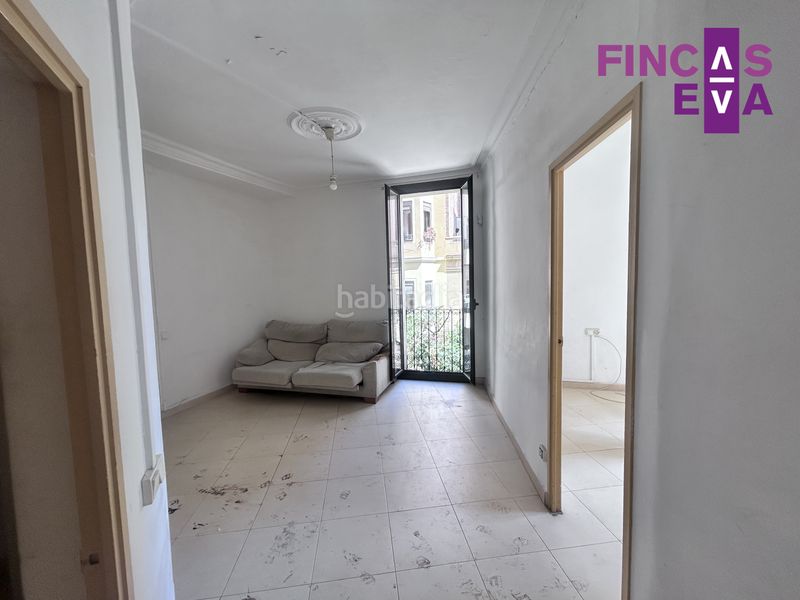 Foto 4855a693-9ae2-4324-b067-e5e73b177c08. Pis a Raval Barcelona