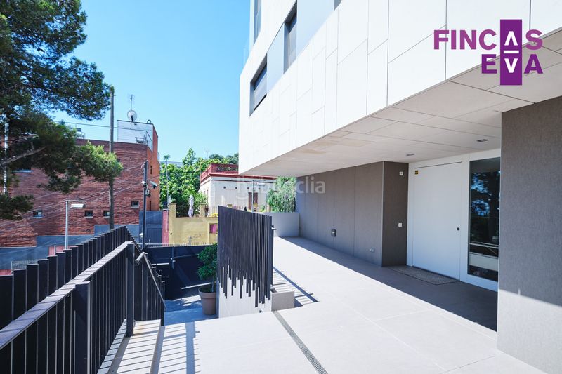 Foto 41f5190a-3cd3-4cb1-9ab5-774b6e4842a0. Casa amb aparcament piscina a Sarrià Barcelona