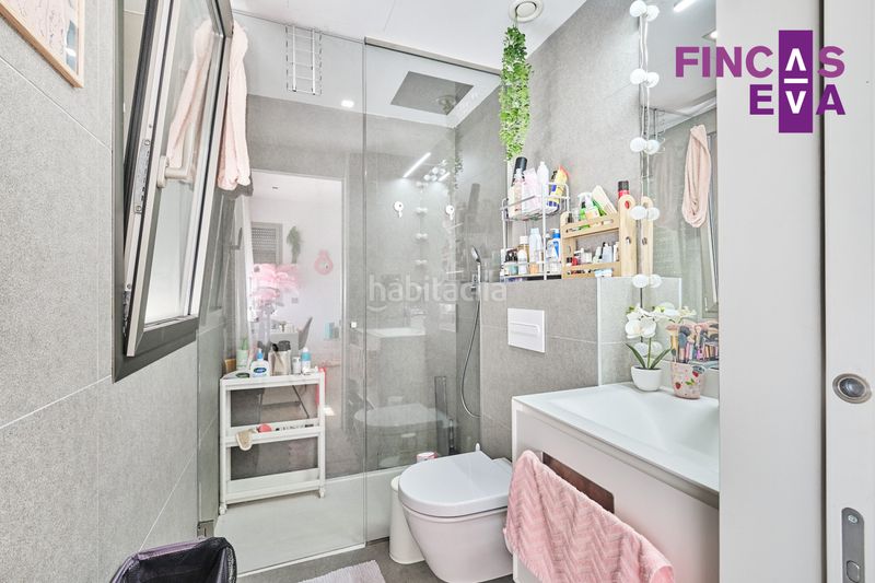 Foto 5f46ad25-ca63-4b23-80f6-1a8ed9ae00cc. Casa amb aparcament piscina a Sarrià Barcelona