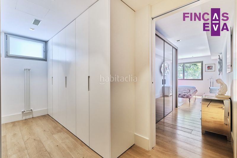 Foto 9607139a-45e4-4380-8085-61cc743d419a. Casa amb aparcament piscina a Sarrià Barcelona