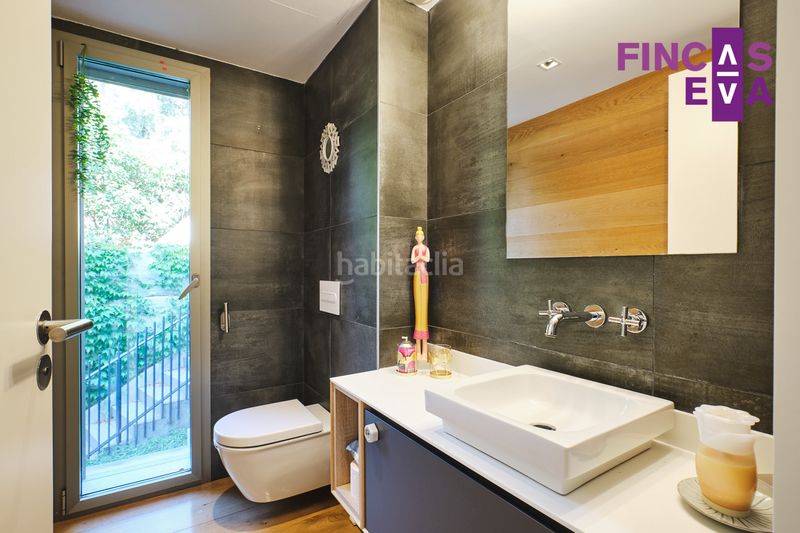 Foto e2935f4f-493b-4a9d-ac4f-225b229d655d. Casa amb aparcament piscina a Sarrià Barcelona