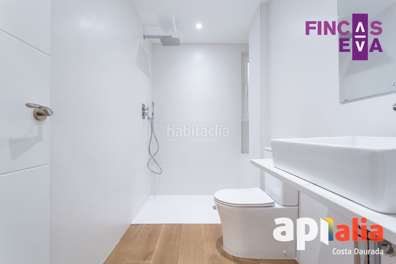 Foto 6ba8c192-b864-4398-a887-1afc012d0e21. Pis amb aparcament piscina a La Pineda Vila-seca