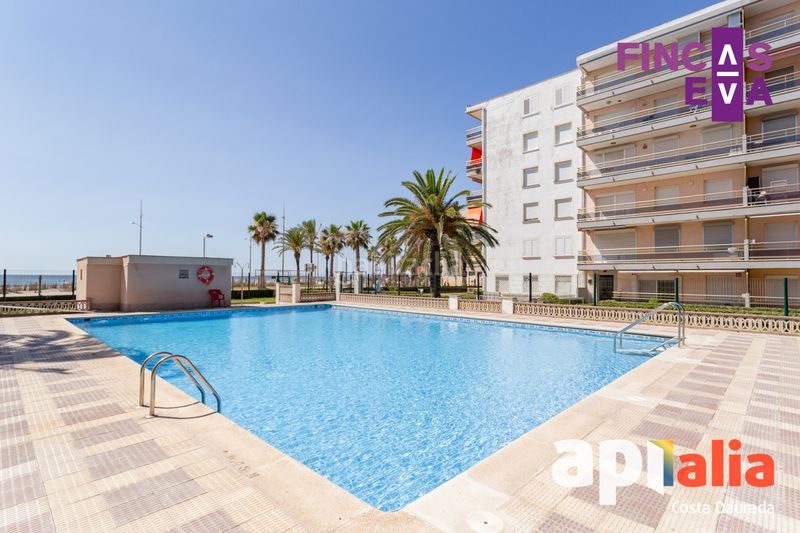 Foto cc3399f1-1ec8-4e16-b7a5-3ec7bd137368. Pis amb aparcament piscina a La Pineda Vila-seca
