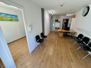 Local Comercial a Barcelona - CL JOSEP SANGENIS