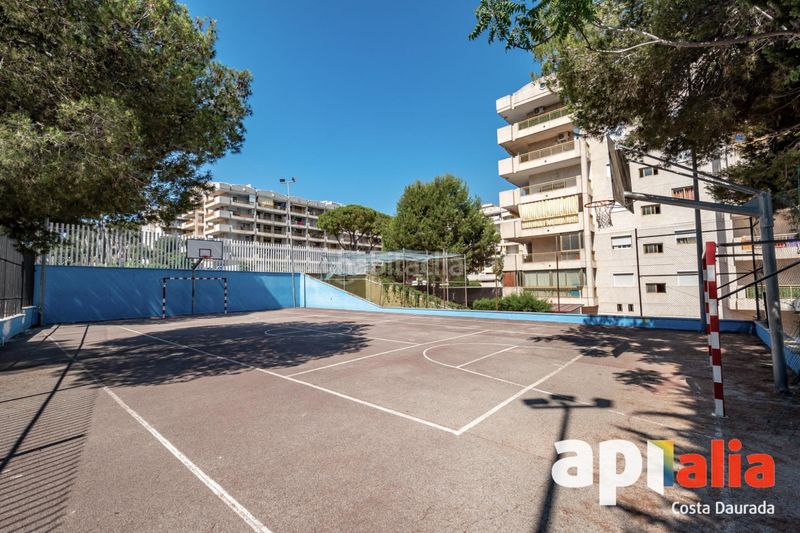 Foto 1eb2cd88-890d-4d29-97cc-d6be134185b3. Pis amb calefacció piscina a Mar i Camp - Platja dels Capellans Salou