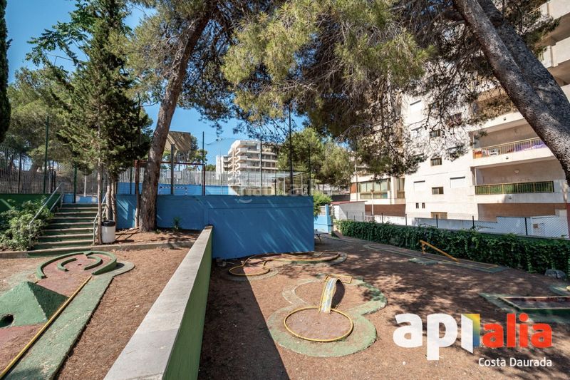 Foto dfb3815e-a034-4bfd-8ab7-17b3ef20dfd7. Pis amb calefacció piscina a Mar i Camp - Platja dels Capellans Salou