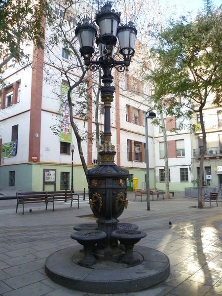 Foto d1b75c63-ba3d-44c8-98cf-33d7cfa6a580. Pis amb calefacció a El Poble Sec - Parc de Montjuïc Barcelona