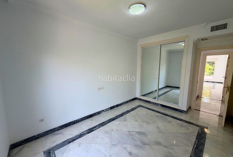 Foto 00e388ec-e9a6-49c6-84d9-c21bdd38f378. Àtic amb aparcament a Las Brisas Marbella