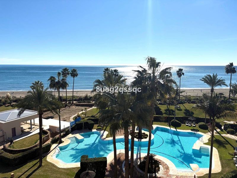Foto 2f888902-c801-436a-a1ea-f1821a0523d8. Àtic a Villacana - Costalita - Saladillo Estepona