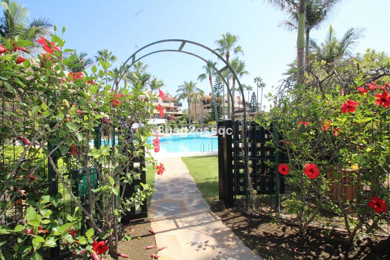 Foto f7fa5b1e-2a83-4607-aa6a-bca460a963c3. Àtic a Villacana - Costalita - Saladillo Estepona