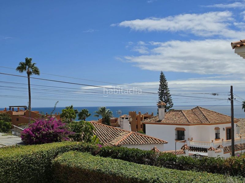 Foto 2741d4ce-a7c7-4e84-a911-b2e2a9bdda5c. Casa amb aparcament a Centro Estepona