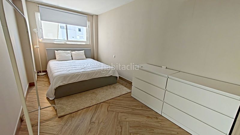 Foto 0ff0b947-4b7a-47c2-b6bd-fea8958a2140. Casa adossada amb aparcament piscina a Nueva Atalaya Estepona