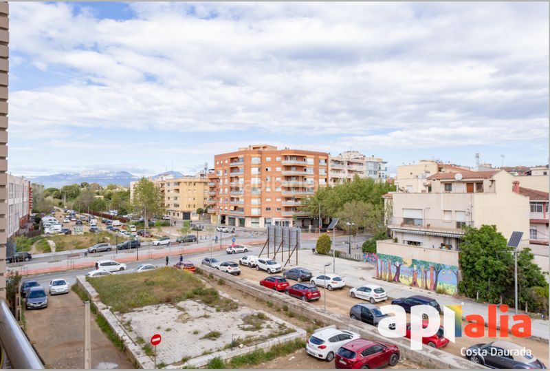 Foto fe16e347-f1fb-4e40-92e1-2c48f72c3698. Pis amb calefacció piscina a Port - Horta de Santa Maria Cambrils