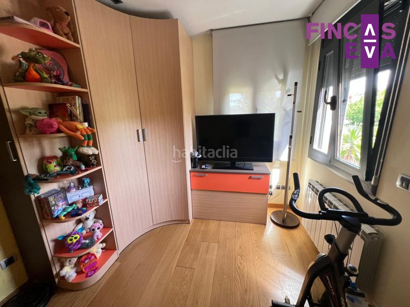 Foto 4840c5ee-e3f0-4707-be4c-9a66511cba41. Casa amb calefacció aparcament a Roca del Vallès (La)