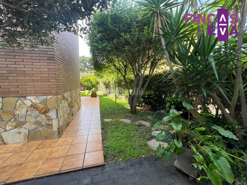 Foto a7d9be84-4cc8-43dd-8007-00c155a415ba. Casa amb calefacció aparcament a Roca del Vallès (La)