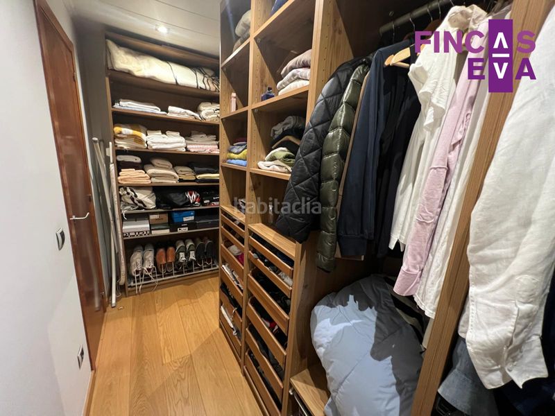 Foto e8dbbe7f-933c-43c5-9bd7-99fee2cf2657. Casa amb calefacció aparcament a Roca del Vallès (La)