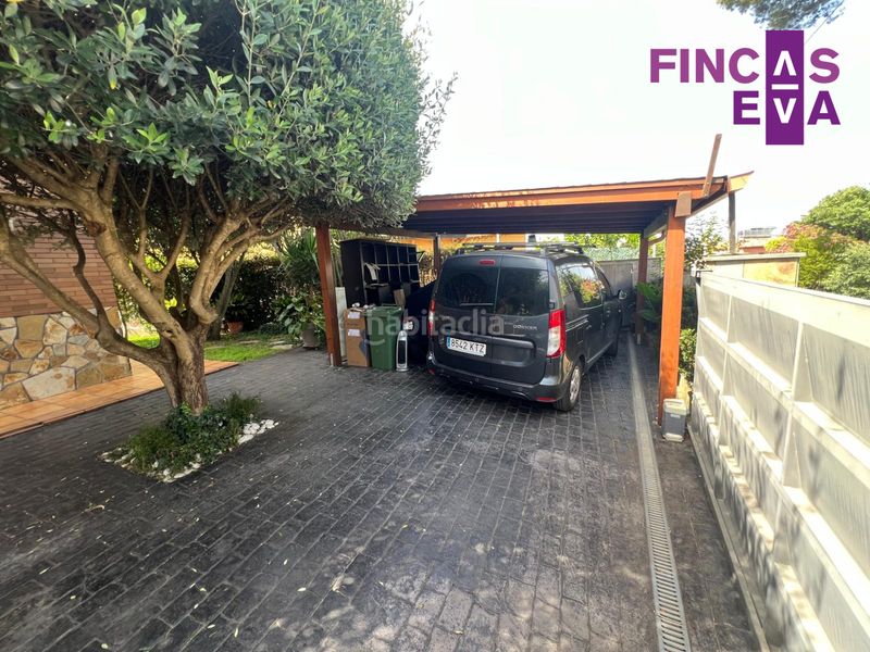 Foto eebf1c07-adbf-46dc-bc7f-c3068fce6515. Casa amb calefacció aparcament a Roca del Vallès (La)