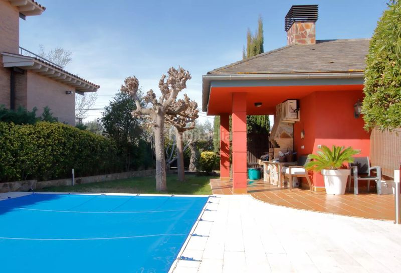 Foto 38c4192d-f76a-4094-b695-f2a1a7f70744. Casa amb calefacció piscina a Palau Girona