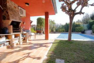 Casa in Palau. Casa especial a palau girona