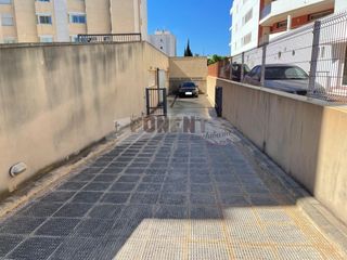 Parking coche en Ses Figueretes - Platja d'en Bossa - Cas Serres. Se vende plaza de parking