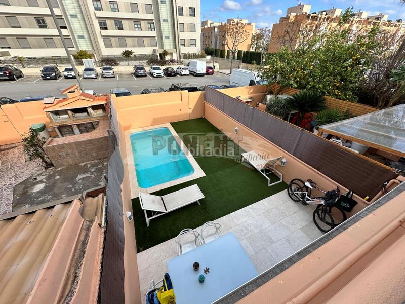 Foto 4065befa-bdf5-4ca2-b893-dd981b1df32f. Casa a schiera con riscaldamento in S´Eixample-Can Misses Ibiza