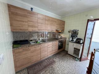 Etagenwohnung in SEixample-Can Misses. Acogedor piso en centro de ibiza con inquilino