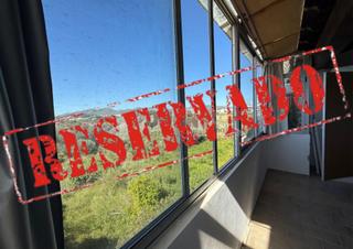 Appartement à Jesús. Piso con vistas al campo reservado