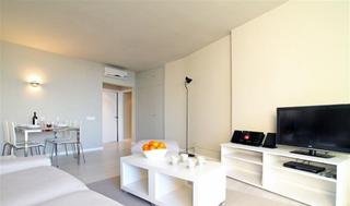 Location Appartement  Calle europa. Moderno piso reformado recientemente