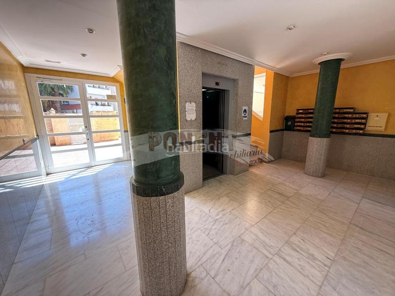 Foto 7df4f790-ec88-4ad4-ab4b-15334de81e5a. Apartamento  con gran terraza en playa den bossa en Ibiza