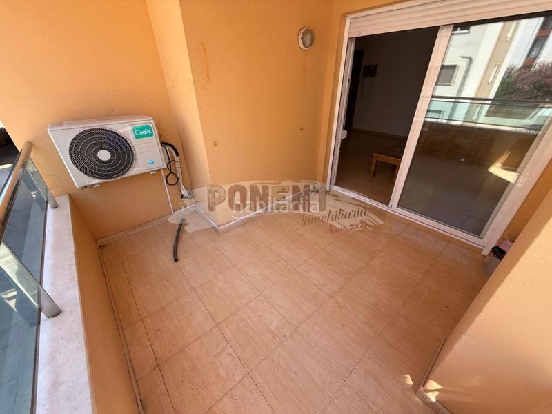 Foto 87d59bbf-4bd4-422c-928b-033298f65e88. Apartamento  con gran terraza en playa den bossa en Ibiza